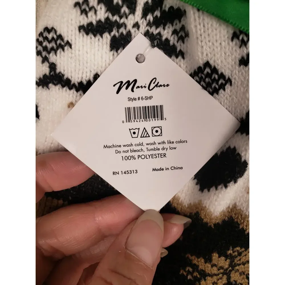 NWT Sherpa Lined Knit Winter Snowflake Holiday Design No-Slip Slipper Socks